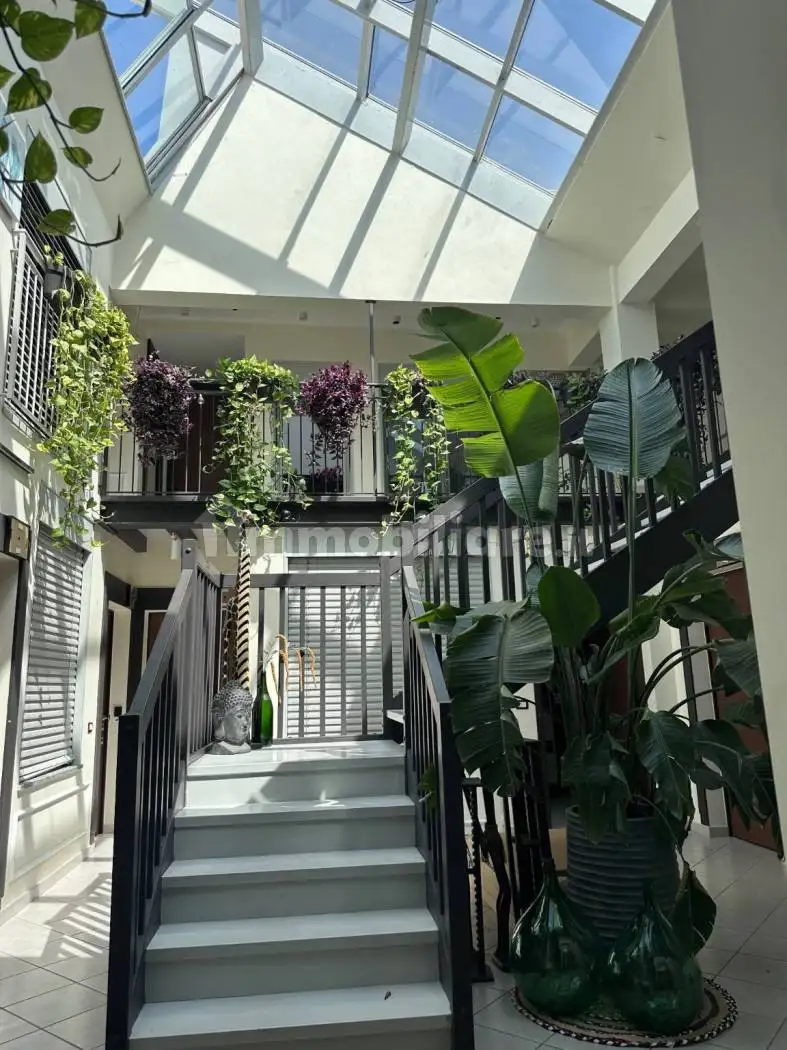 Appartamento in vendita a Pavia