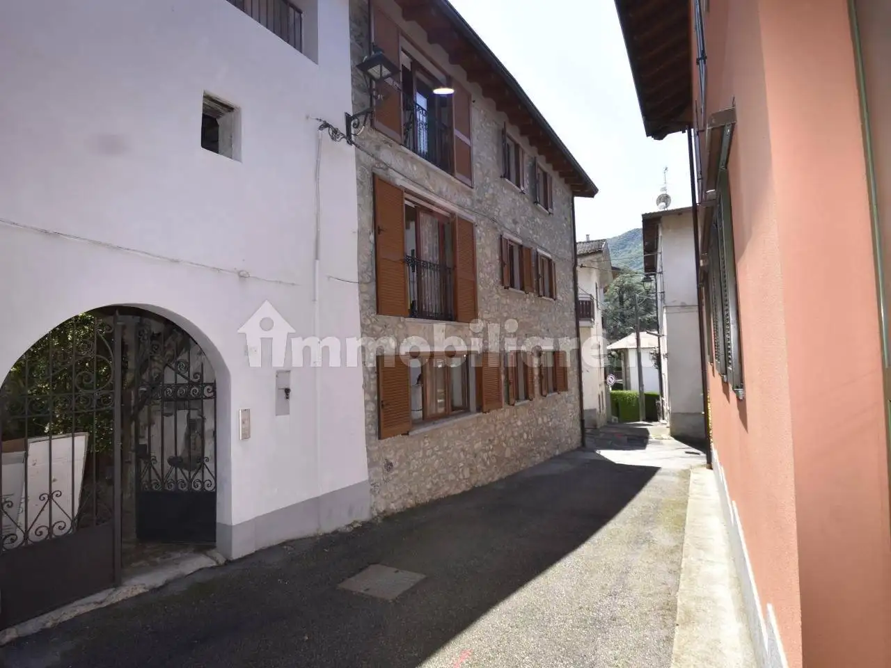 Appartamento in vendita a Cremeno