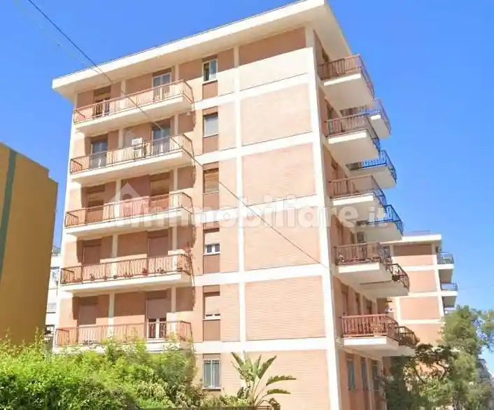 Appartamento in vendita a Mola di Bari