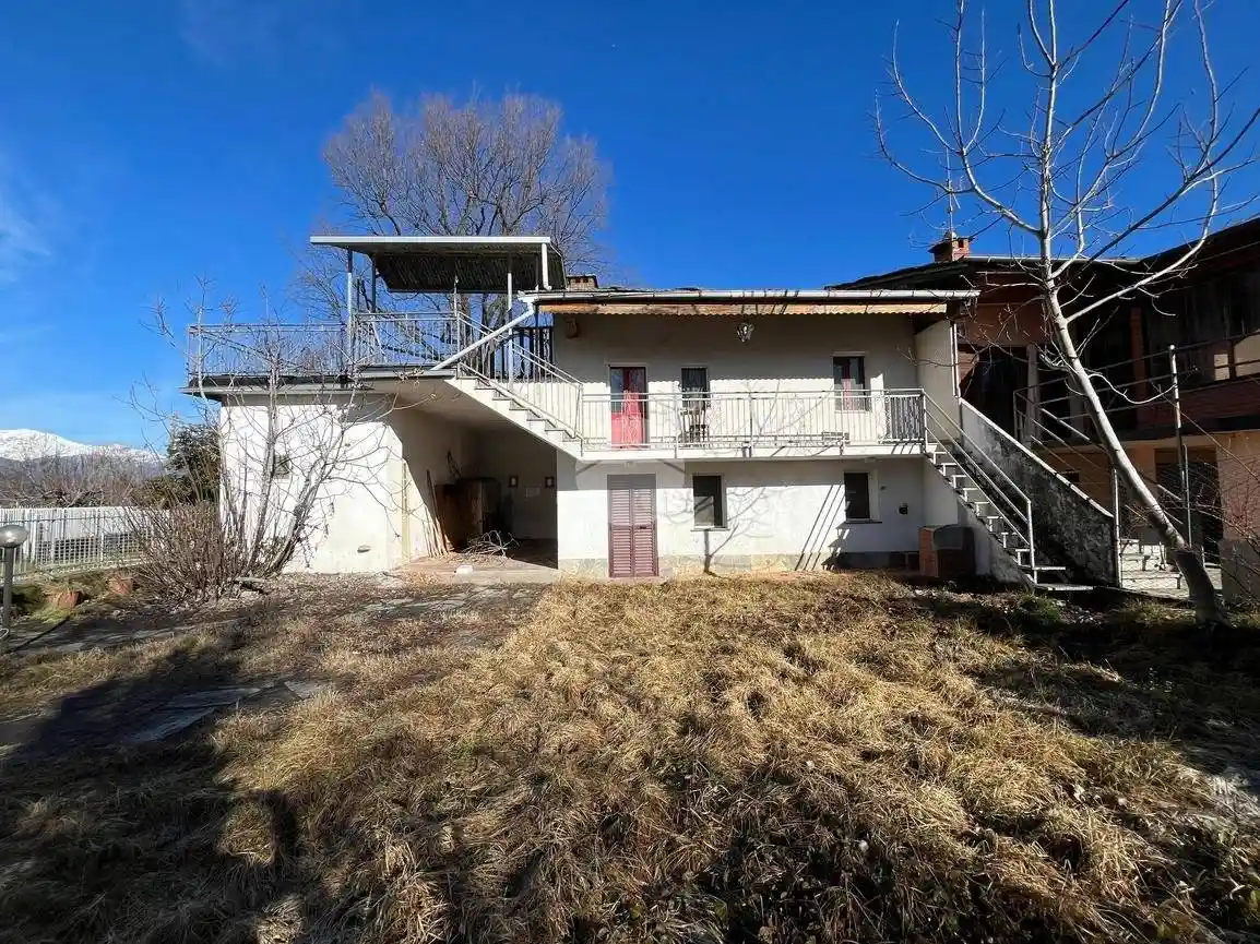 Casa indipendente in vendita a Bagnolo Piemonte