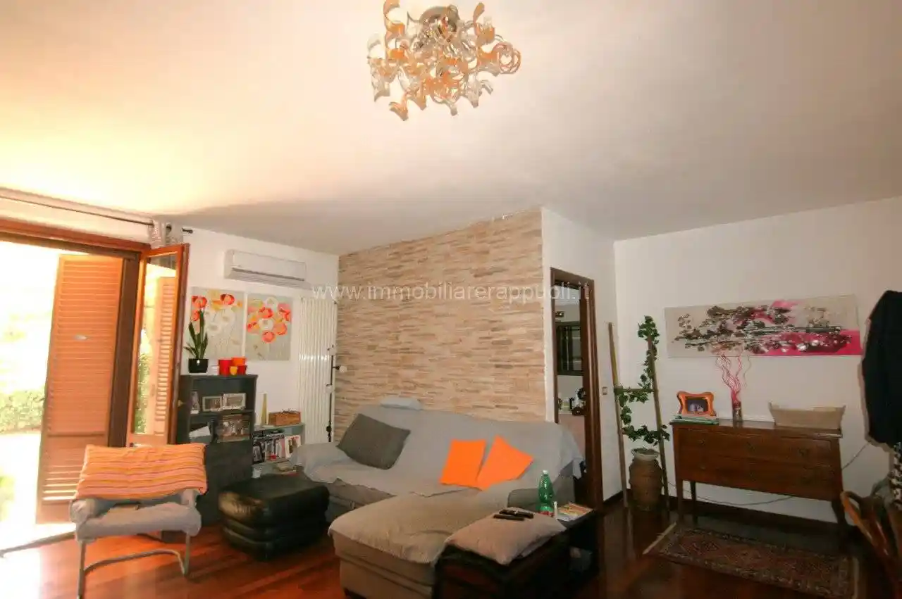 Villetta a schiera in vendita a Sinalunga