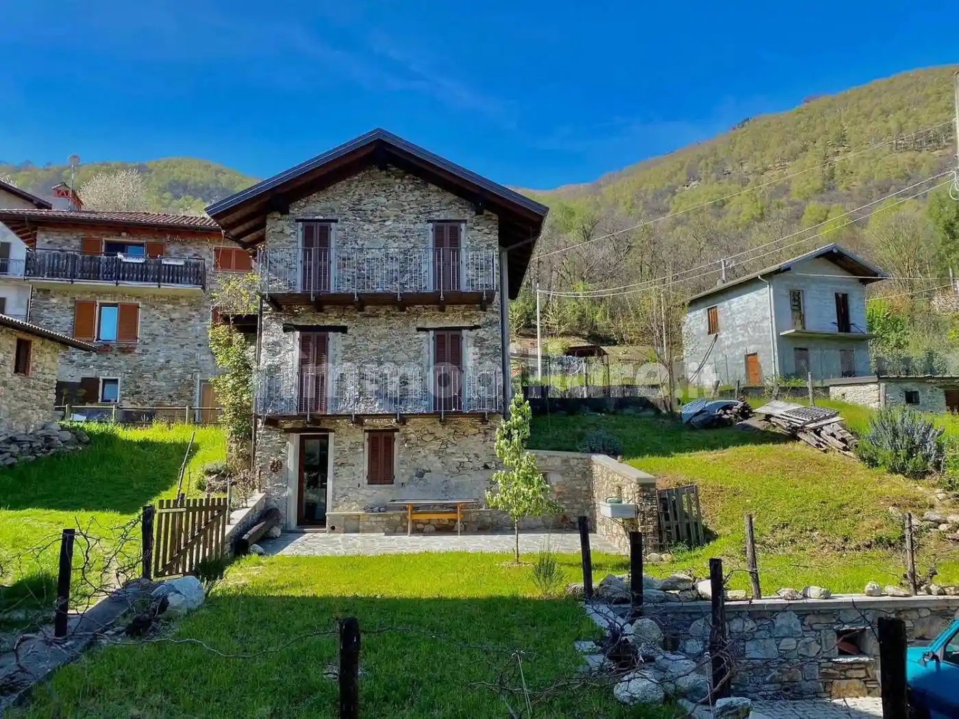 Rustico - Casale in vendita a Livo