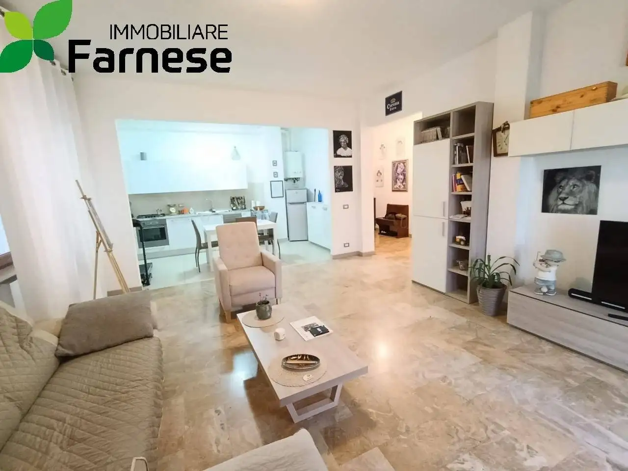 Appartamento in vendita a Piacenza