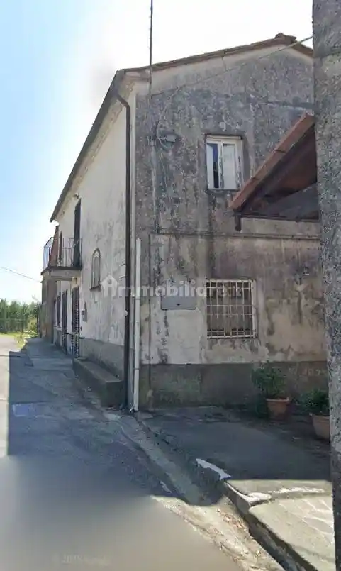 Terratetto unifamiliare 180 m², da ristrutturare, Petrognano - San Gennaro, Capannori - foto 3