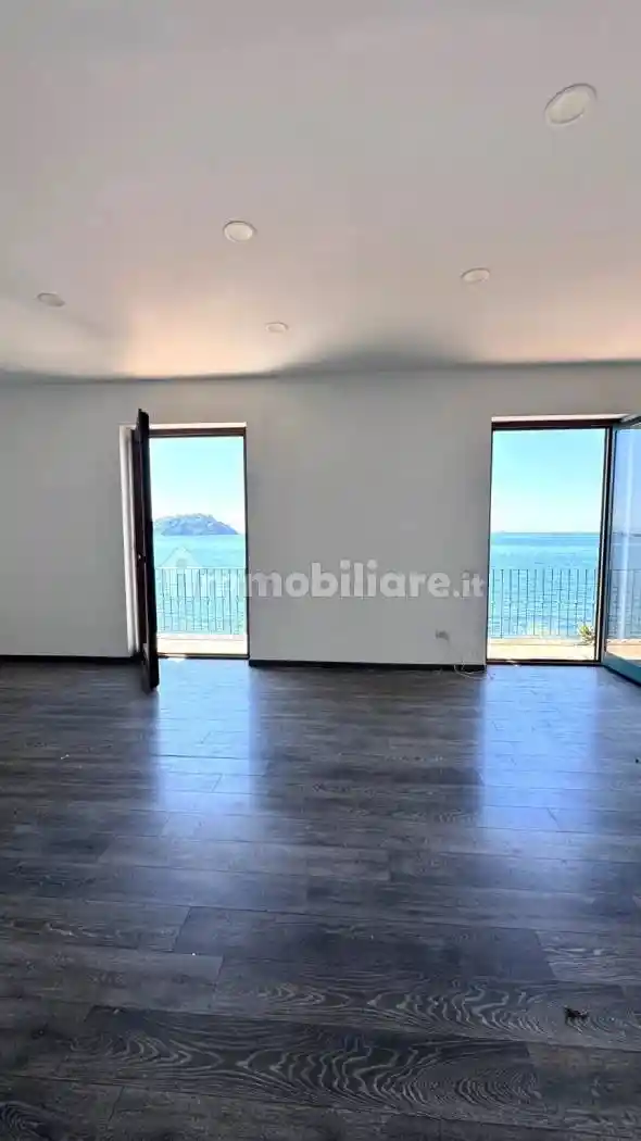 Appartamento buono stato, secondo piano, Lungomare, Pozzuoli - foto 3