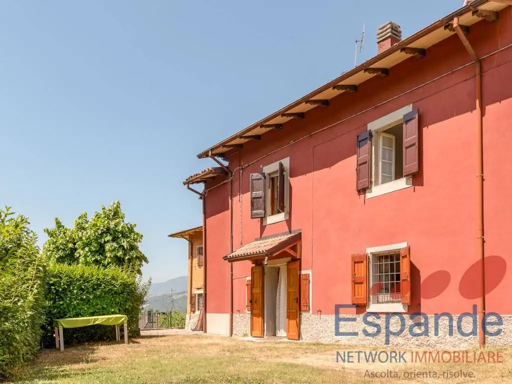 Appartamento in vendita a Camugnano