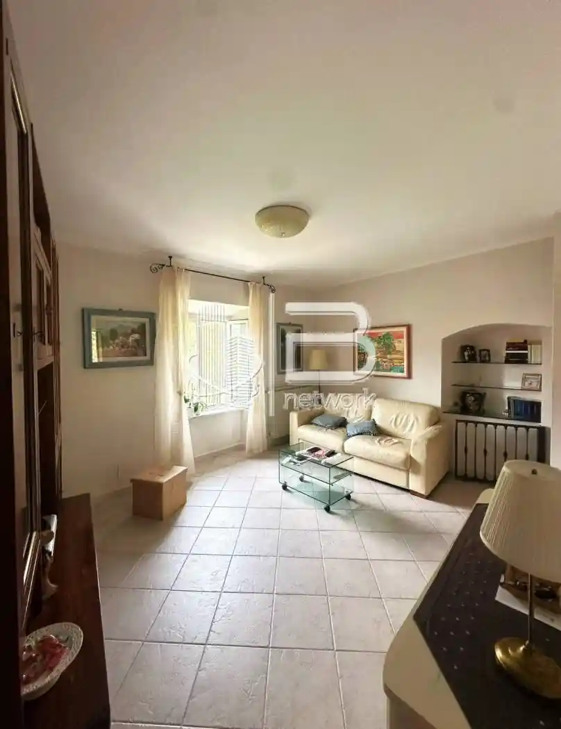 Appartamento in vendita a Massa