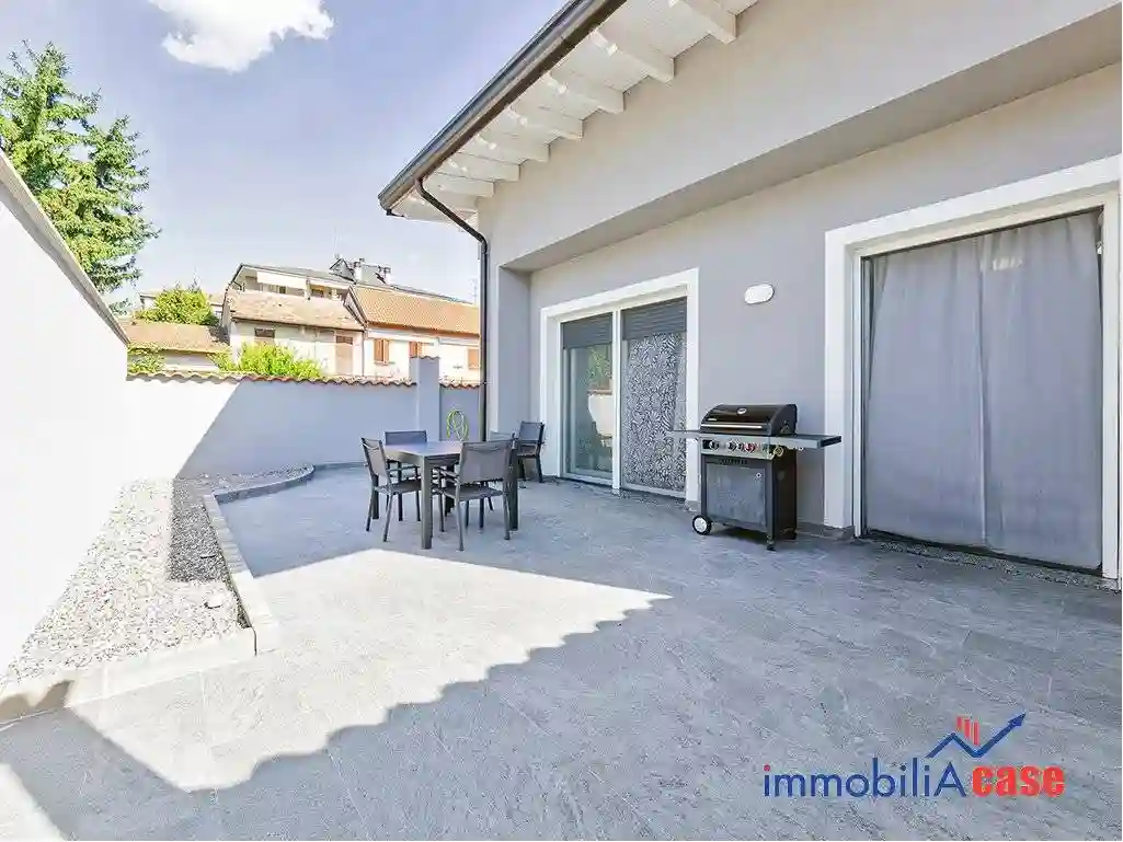 Villetta a schiera - foto 2