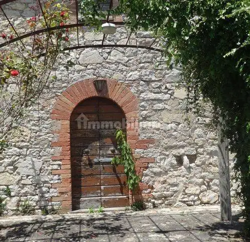 Rustico frazione Santa Restituta, Avigliano Umbro - foto 2