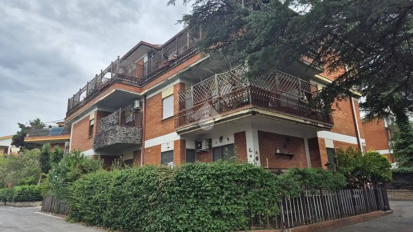 Quadrilocale via Di Valle Alessandra 1, Torre Gaia, Roma - foto 3