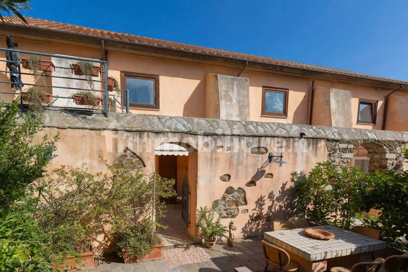 Casa indipendente in vendita a Porto Azzurro