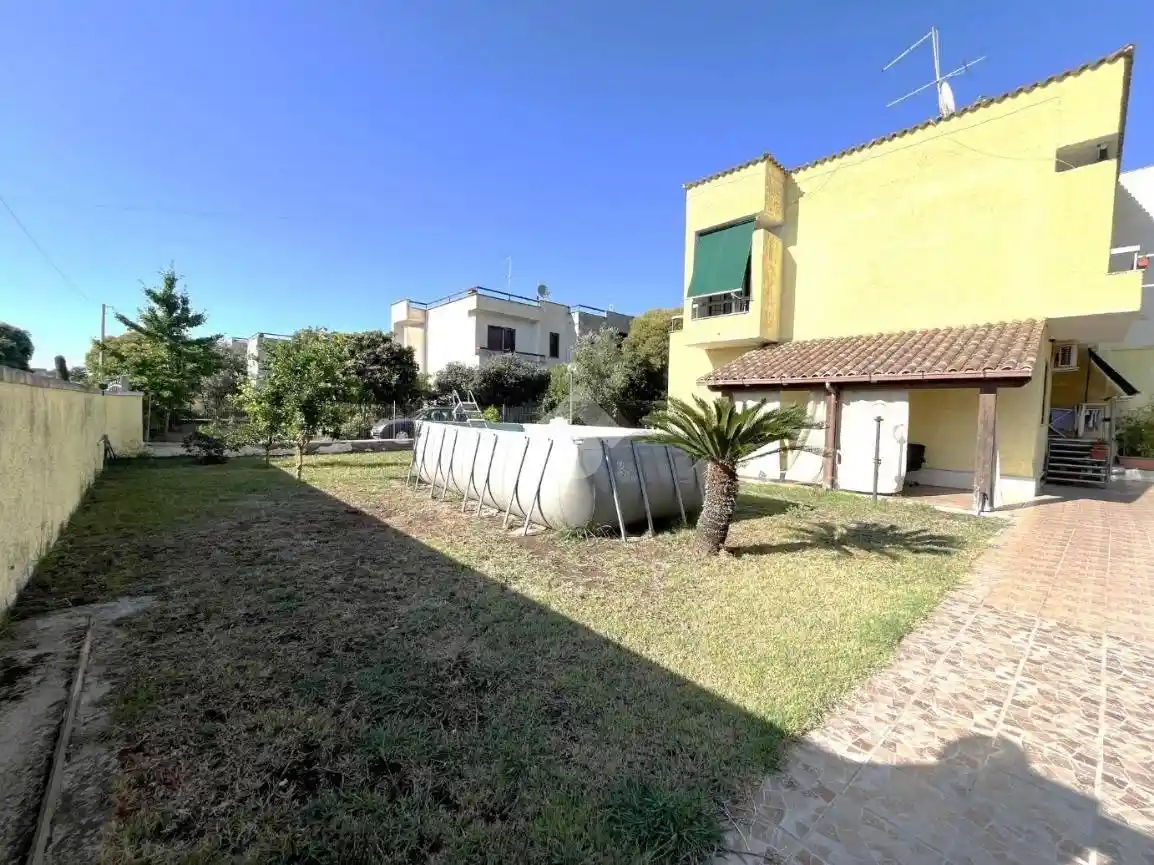 Villa in vendita a Ardea