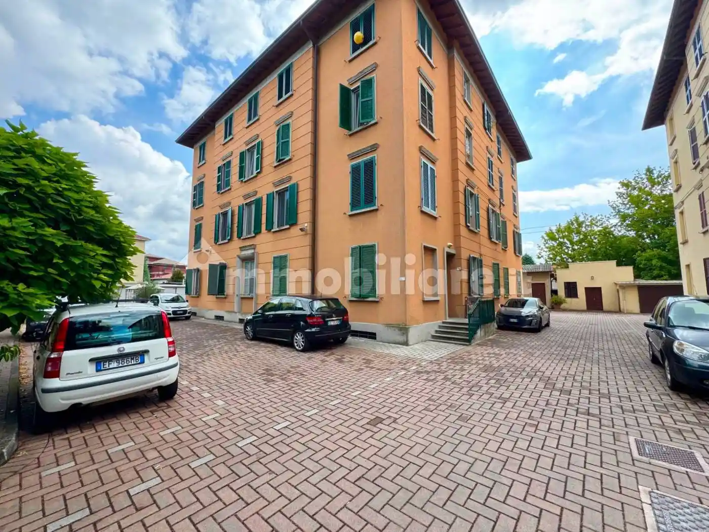 Appartamento in vendita a Montechiarugolo