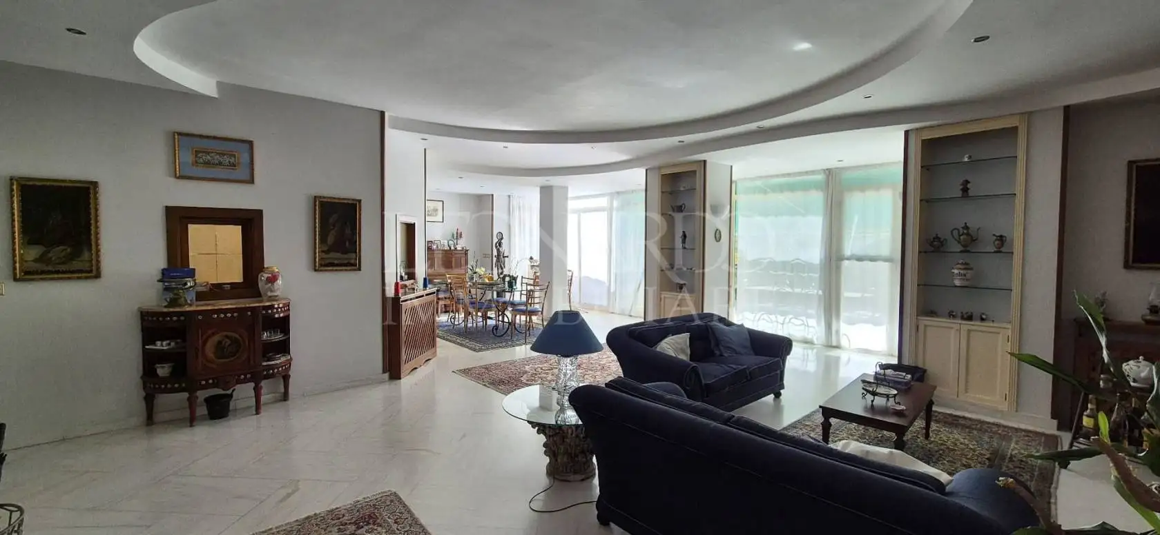 Appartamento in vendita a Napoli