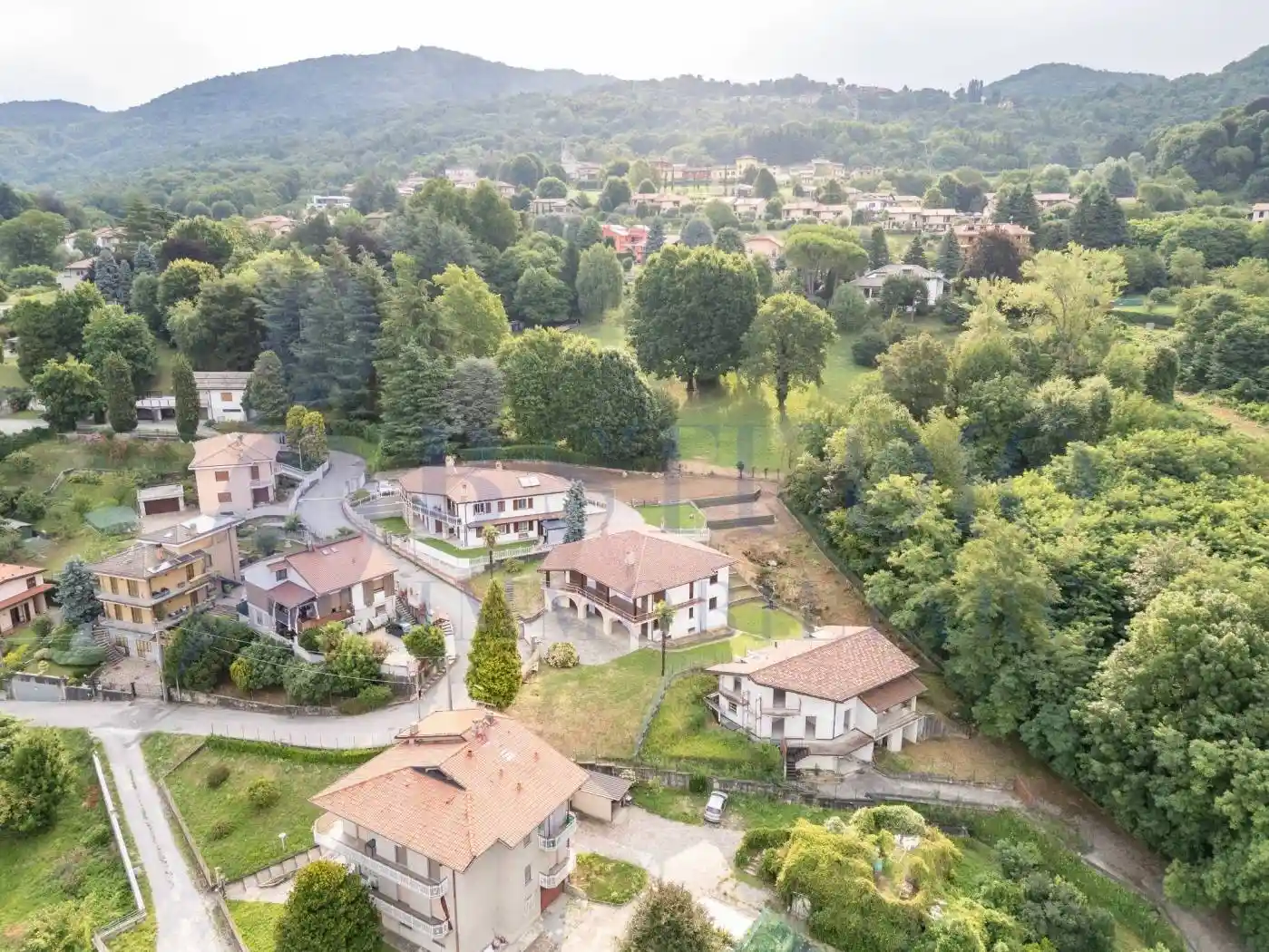 Villa bifamiliare via Don E. Ronchi 18, Centro, Dolzago - foto 4