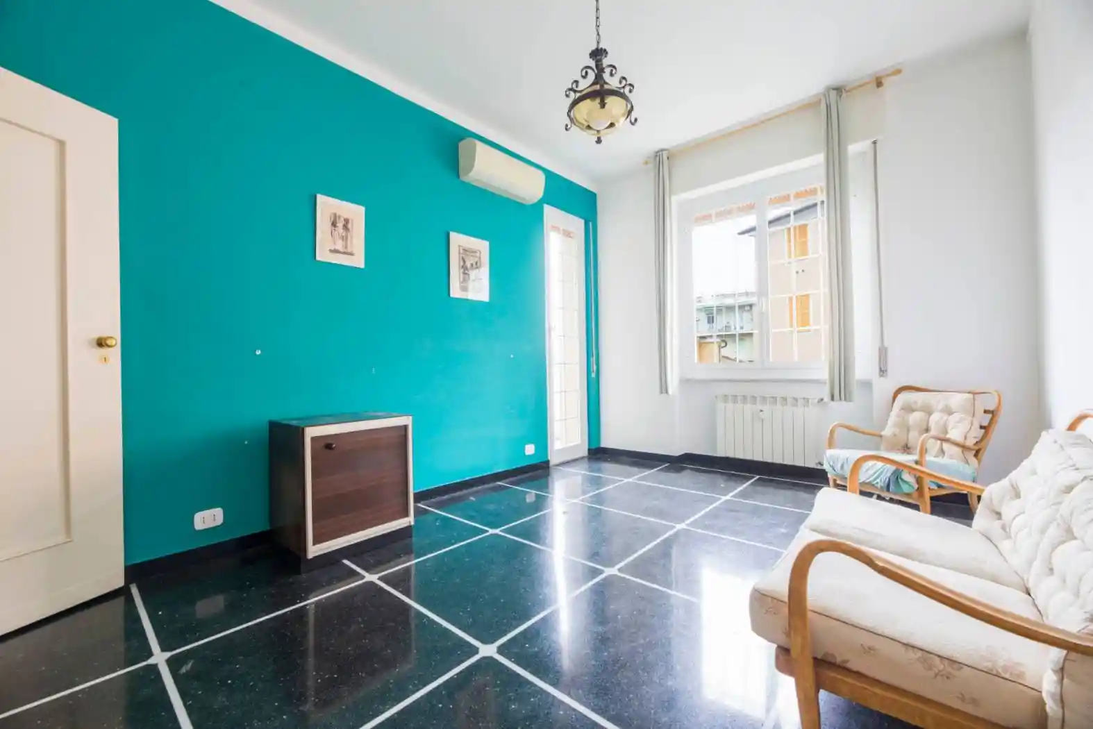 Appartamento in vendita a Genova