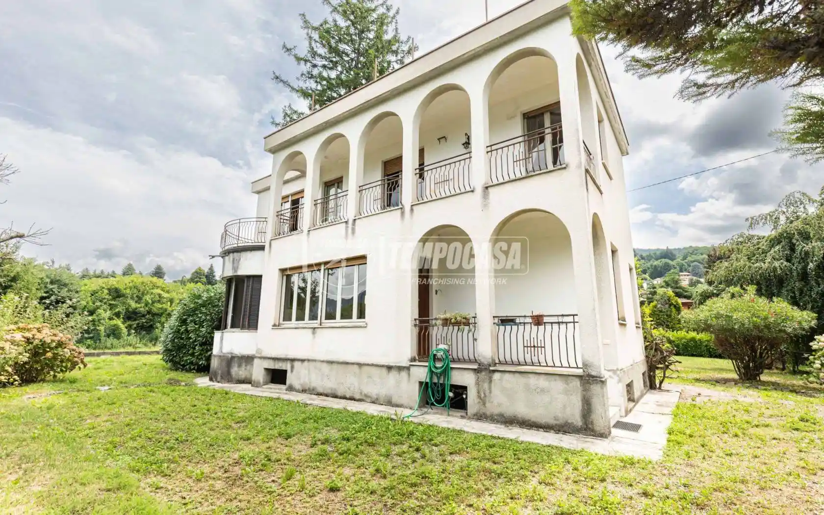 Villa in vendita a Oggiono