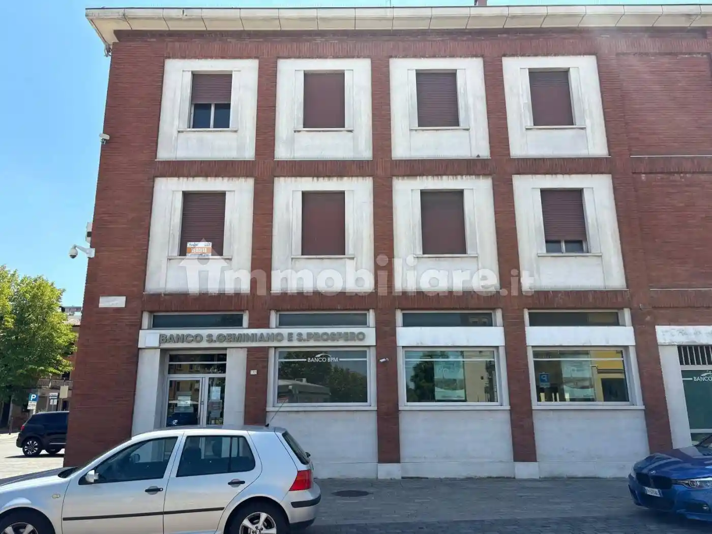 Palazzo - Edificio in vendita a Bagnolo in Piano