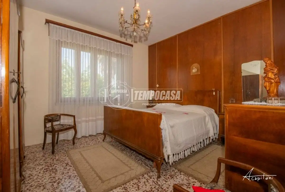 Terratetto unifamiliare via Arioste 941, Centro, Bagnolo di Po - foto 2