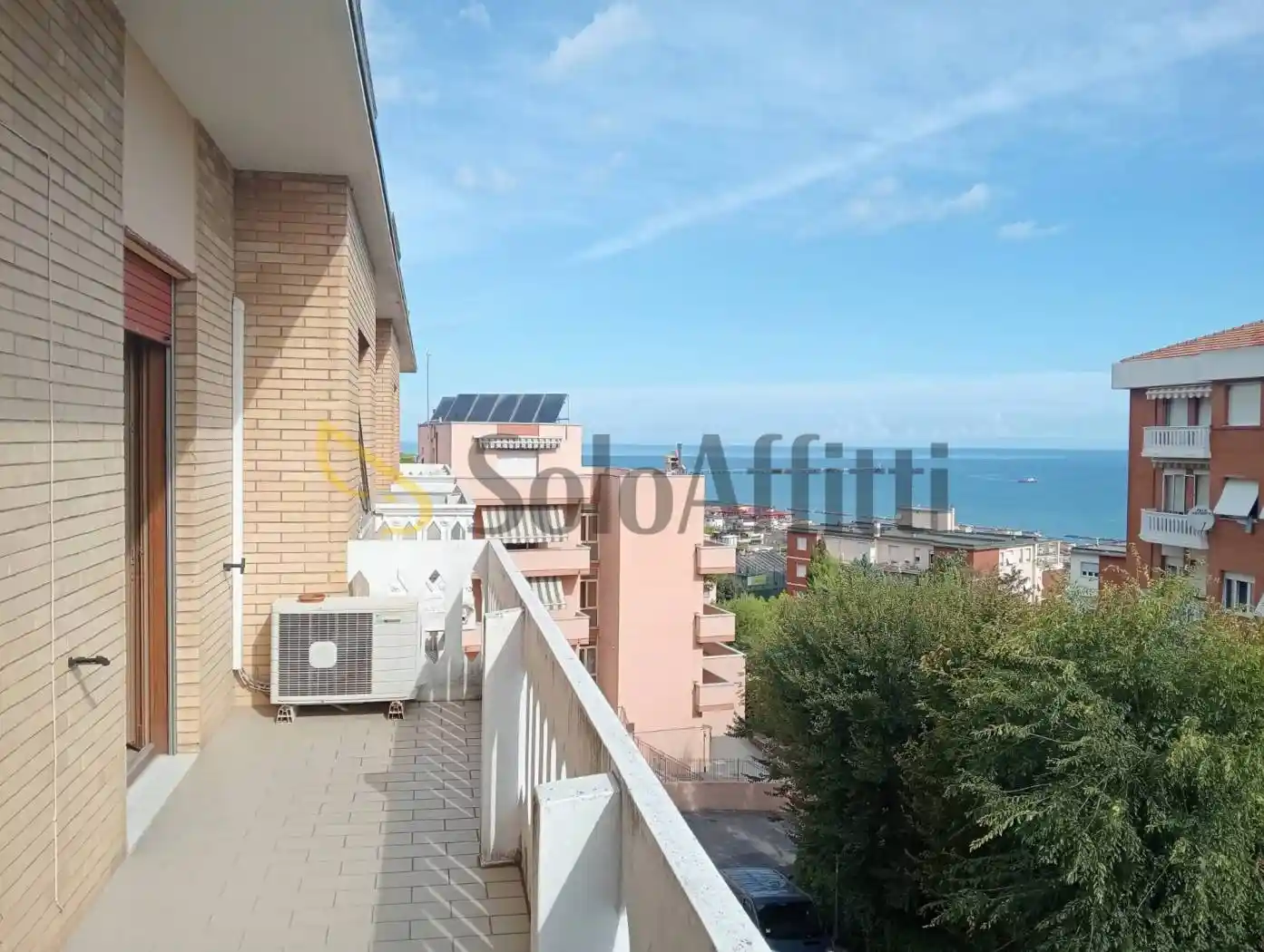 Appartamento buono stato, terzo piano, Centro, Falconara Marittima - foto 5