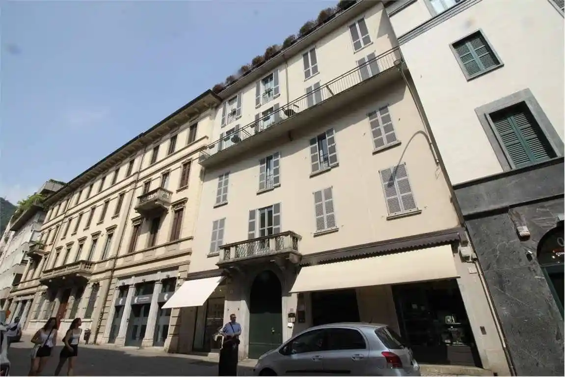 Appartamento in affitto a Como