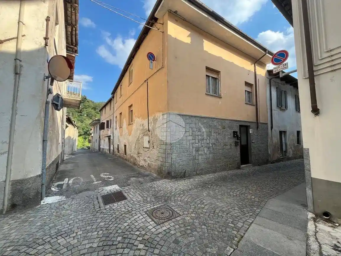 Appartamento in vendita a Barge