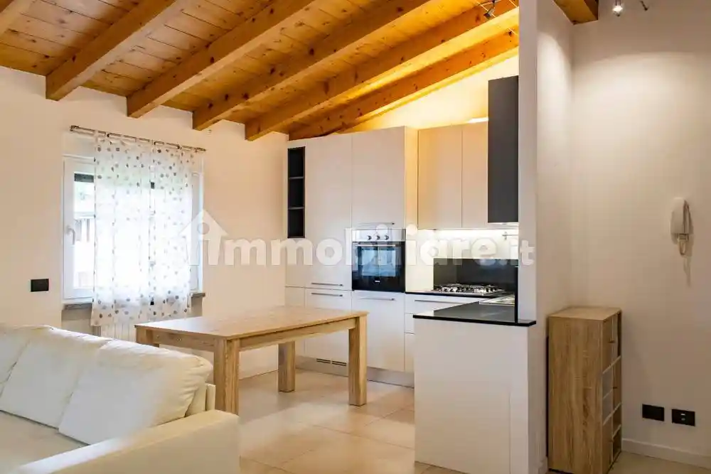 Appartamento in vendita a San Fermo della Battaglia