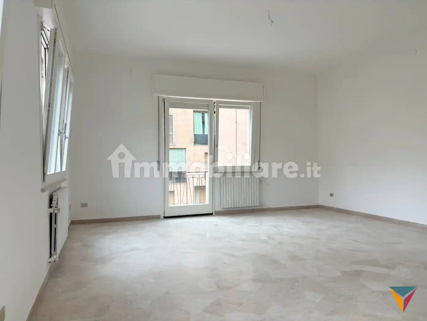 Appartamento viale Luigi Vaschi 15, Valletta Paiolo, Mantova - foto 2
