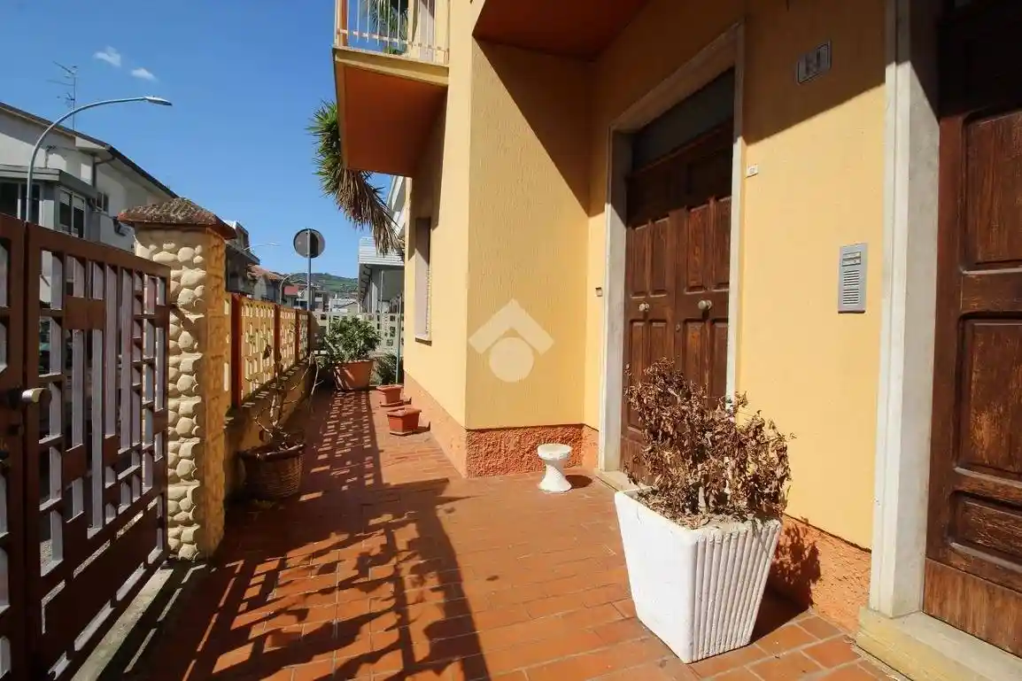 Appartamento via Francesco Paolo Michetti 23, Centro, Martinsicuro - foto 2