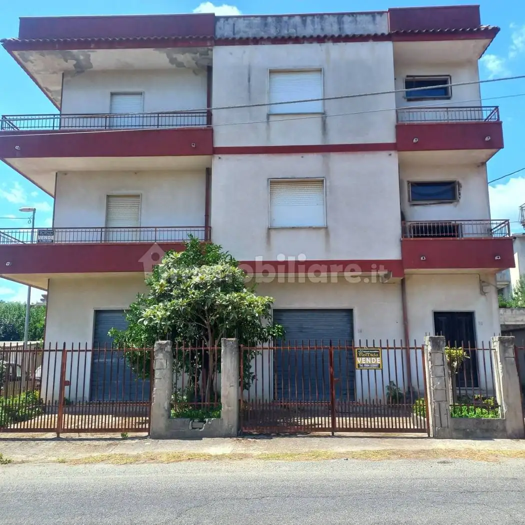 Casa indipendente in vendita a Bovalino