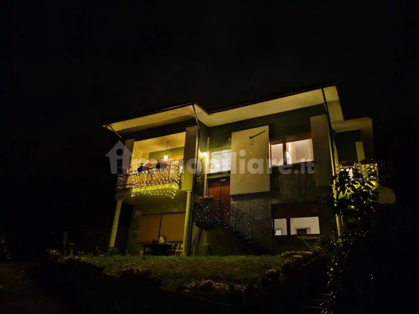 Villa in vendita a Guarene