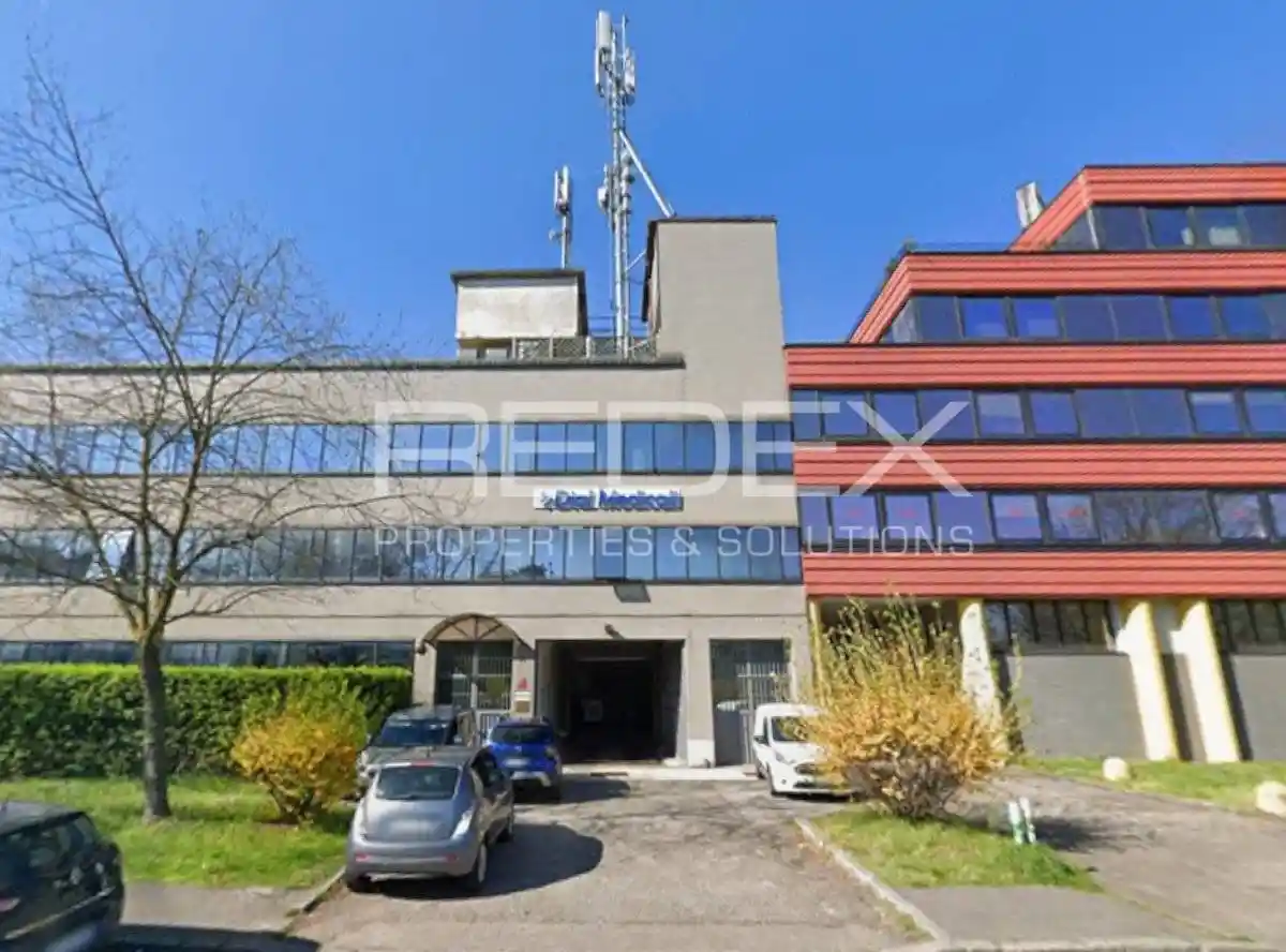 Palazzo - Edificio in Vendita - foto 2