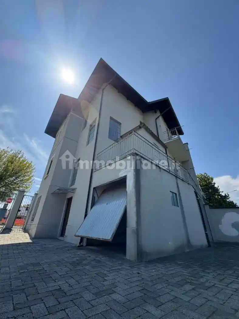 Villa bifamiliare via Beato Giuseppe Cafasso 30, Sassi, Torino - foto 2