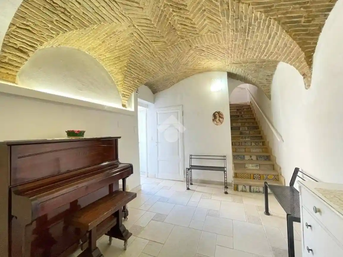 Casa colonica via Santa Maria 1, Centro Storico, Vasto - foto 2