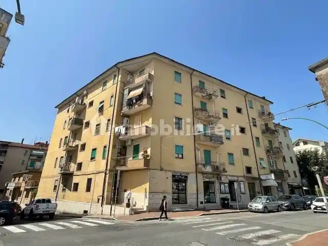 Appartamento in vendita a Colleferro