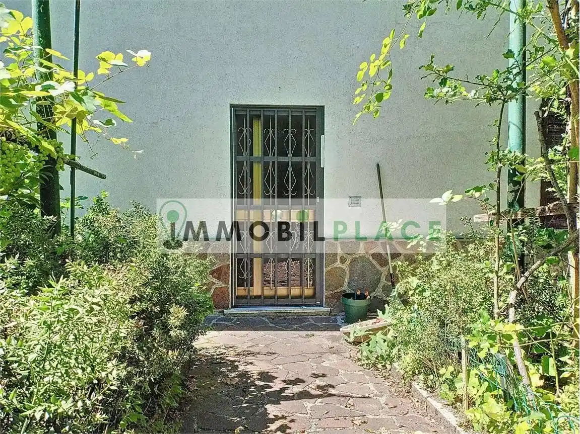 Villa bifamiliare via dei Roveri, Stadio, Brione, Sant'Ilario, Rovereto - foto 3