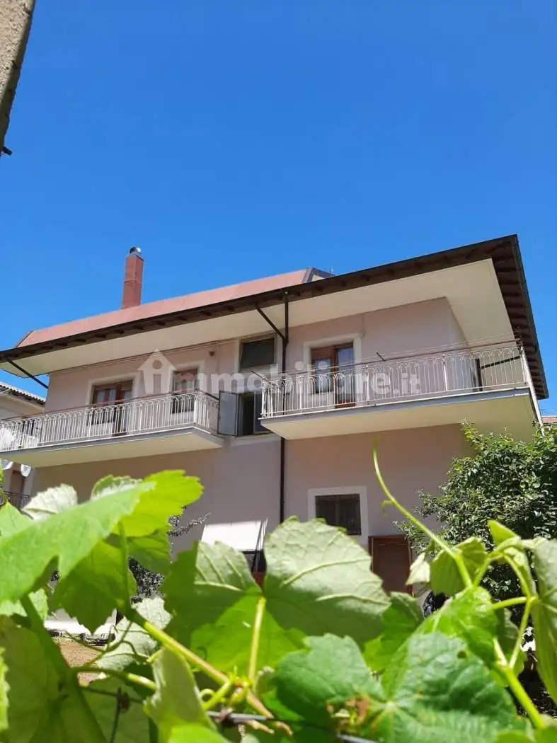 Villa in affitto a Tagliacozzo