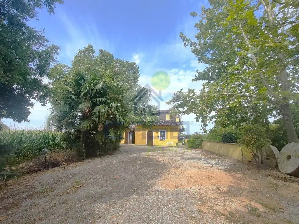 Casa indipendente in vendita a Acquanegra sul Chiese