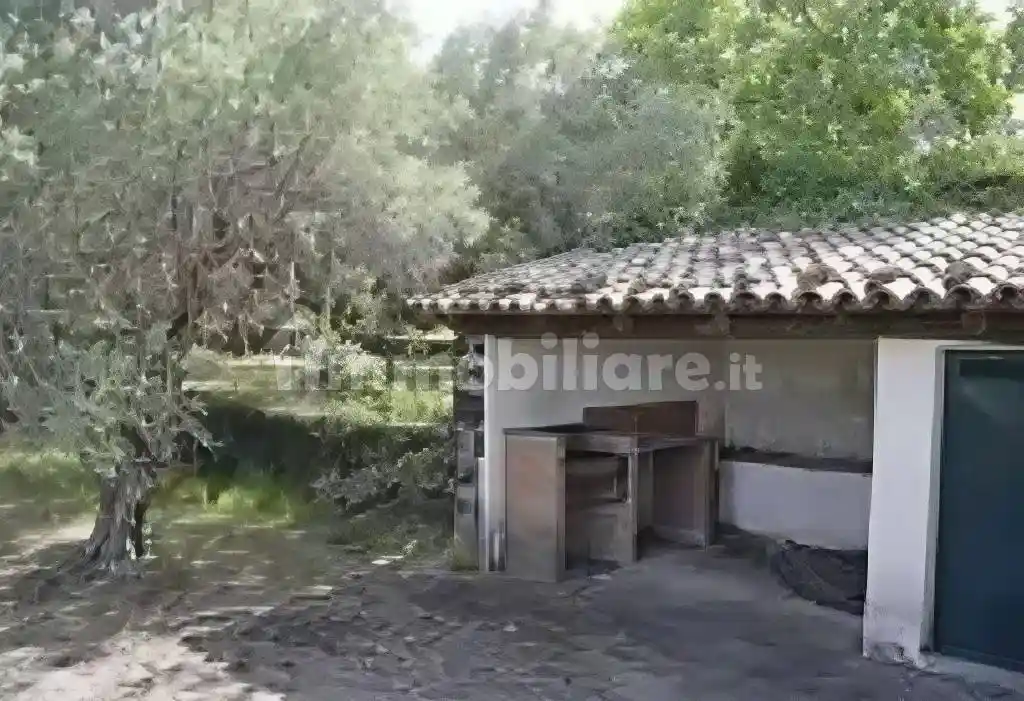 Casa indipendente in vendita a Francavilla di Sicilia