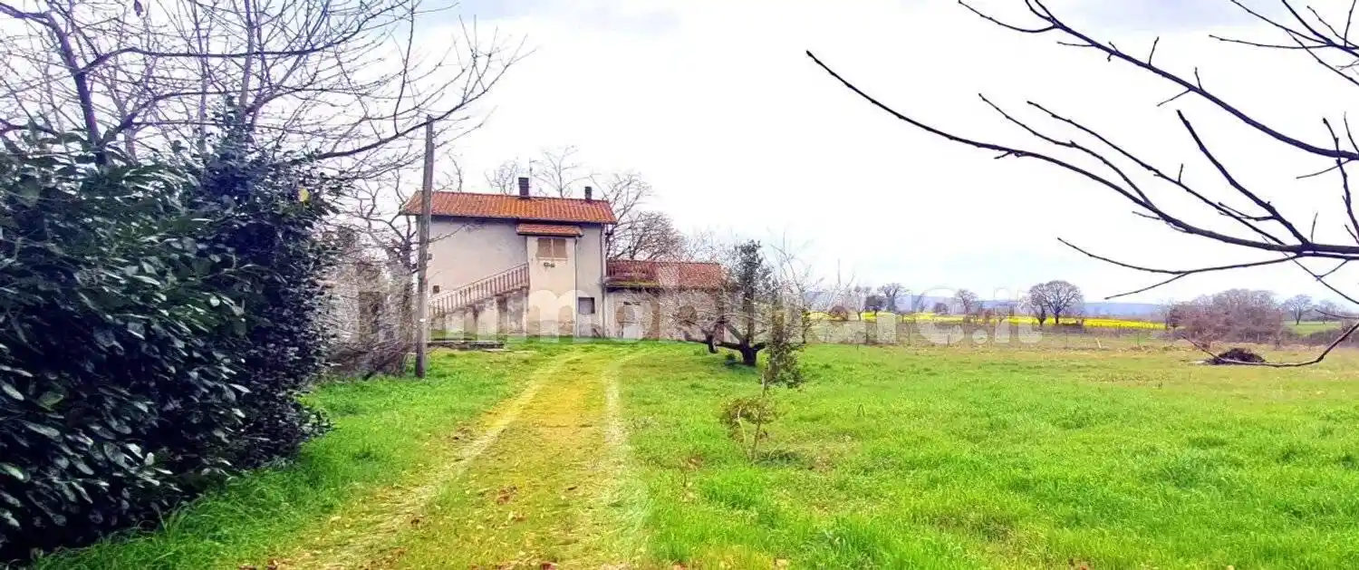Rustico - Casale in vendita a Acquapendente