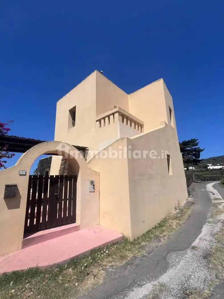 Rustico - Casale in vendita a Pantelleria