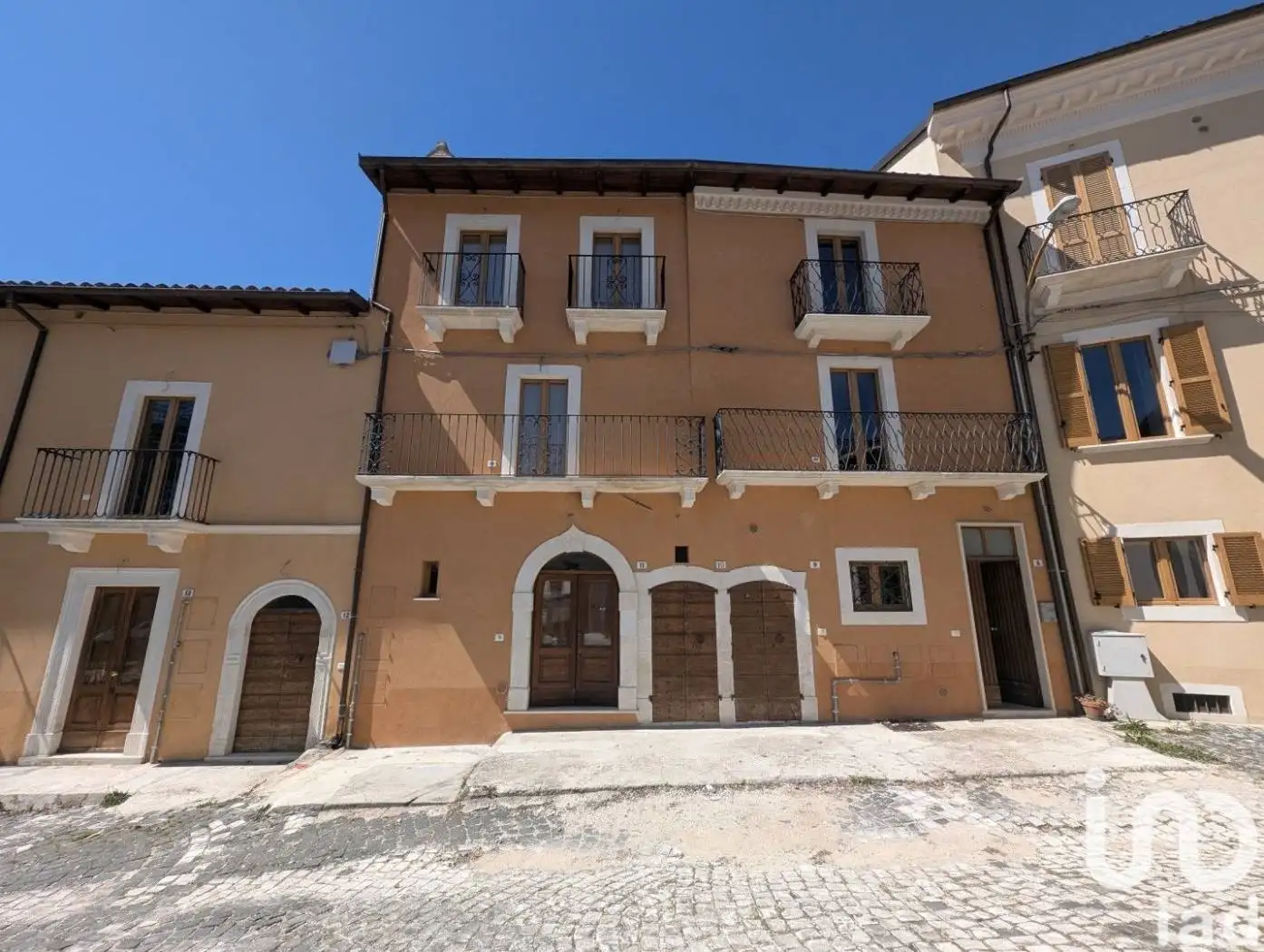 Casa indipendente in vendita a L'Aquila