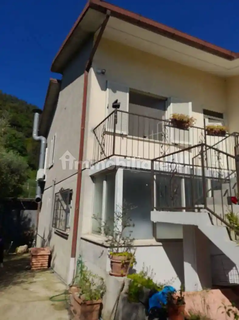 Villa in vendita a Amelia