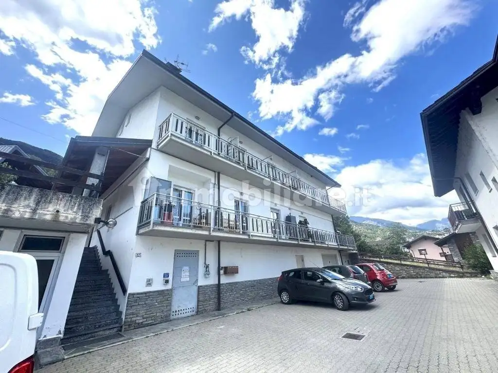 Appartamento in vendita a Aymavilles