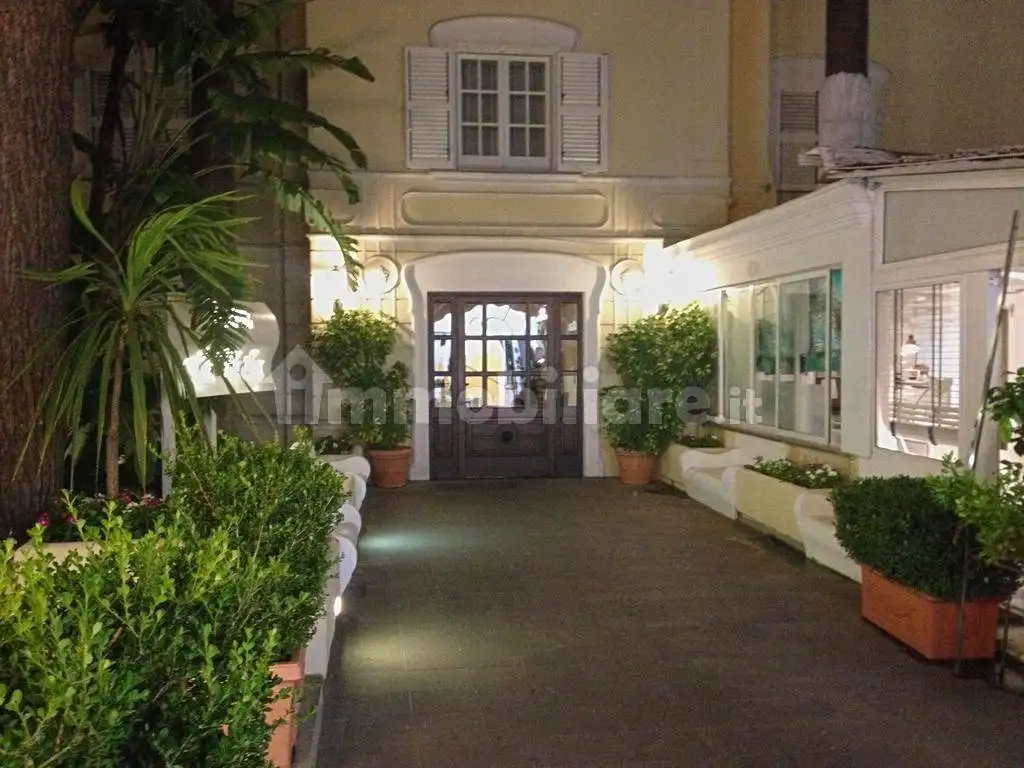 Appartamento in vendita a Capri