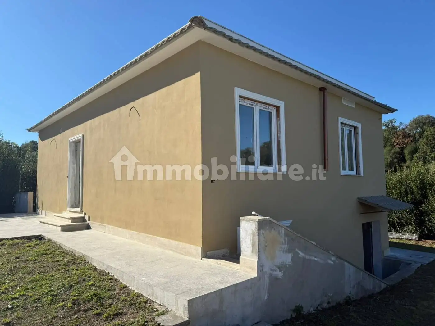 Villa in vendita a Aprilia