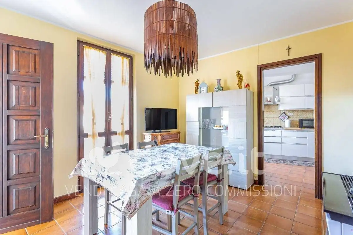 Appartamento in vendita a Montegrino Valtravaglia