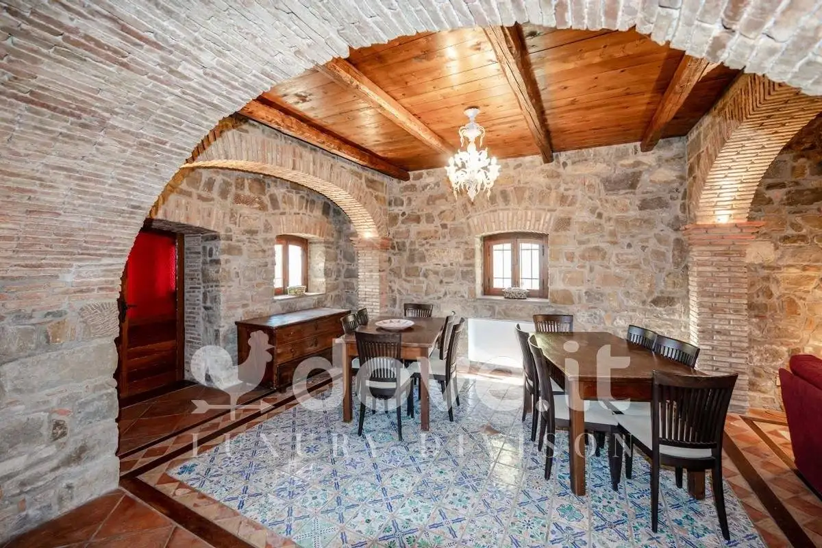 Rustico - Casale in vendita a Reitano