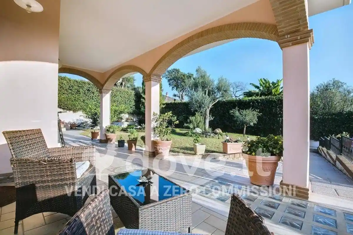 Villa unifamiliare viale Priamo 62, Colli di Enea - Sedici Pini, Pomezia - foto 3