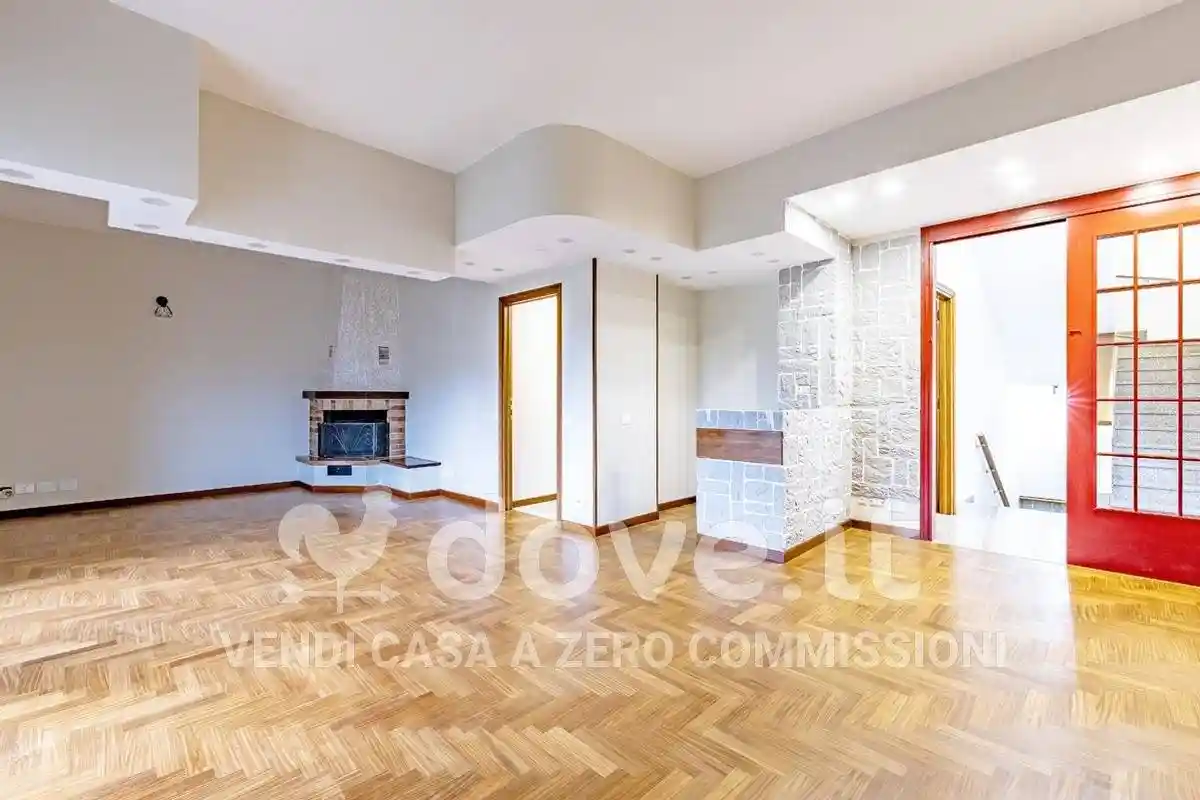 Appartamento in vendita a Venegono Inferiore